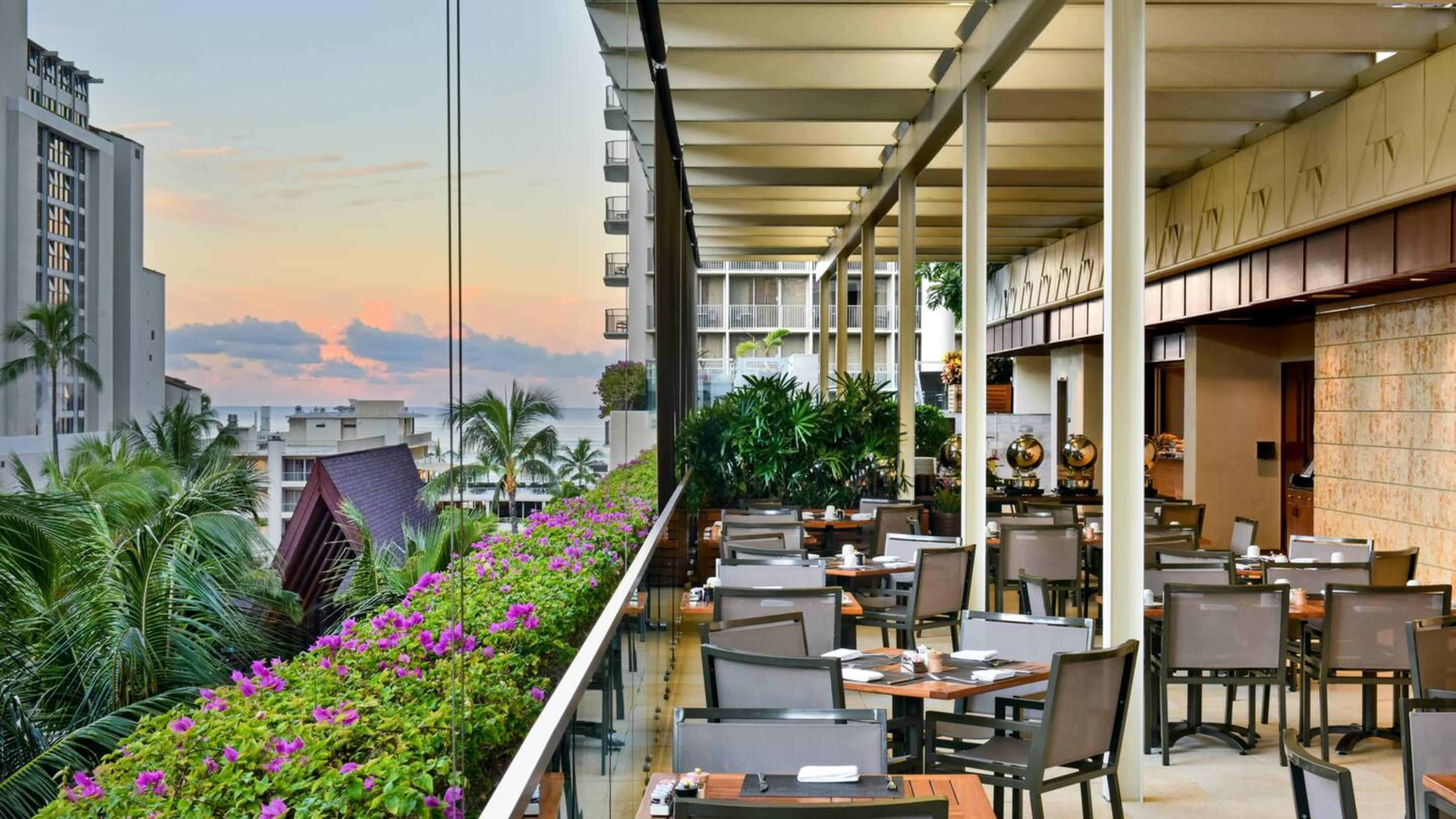 Ka La'I Waikiki Beach, Lxr Hotels & Resorts Хонолулу Екстериор снимка