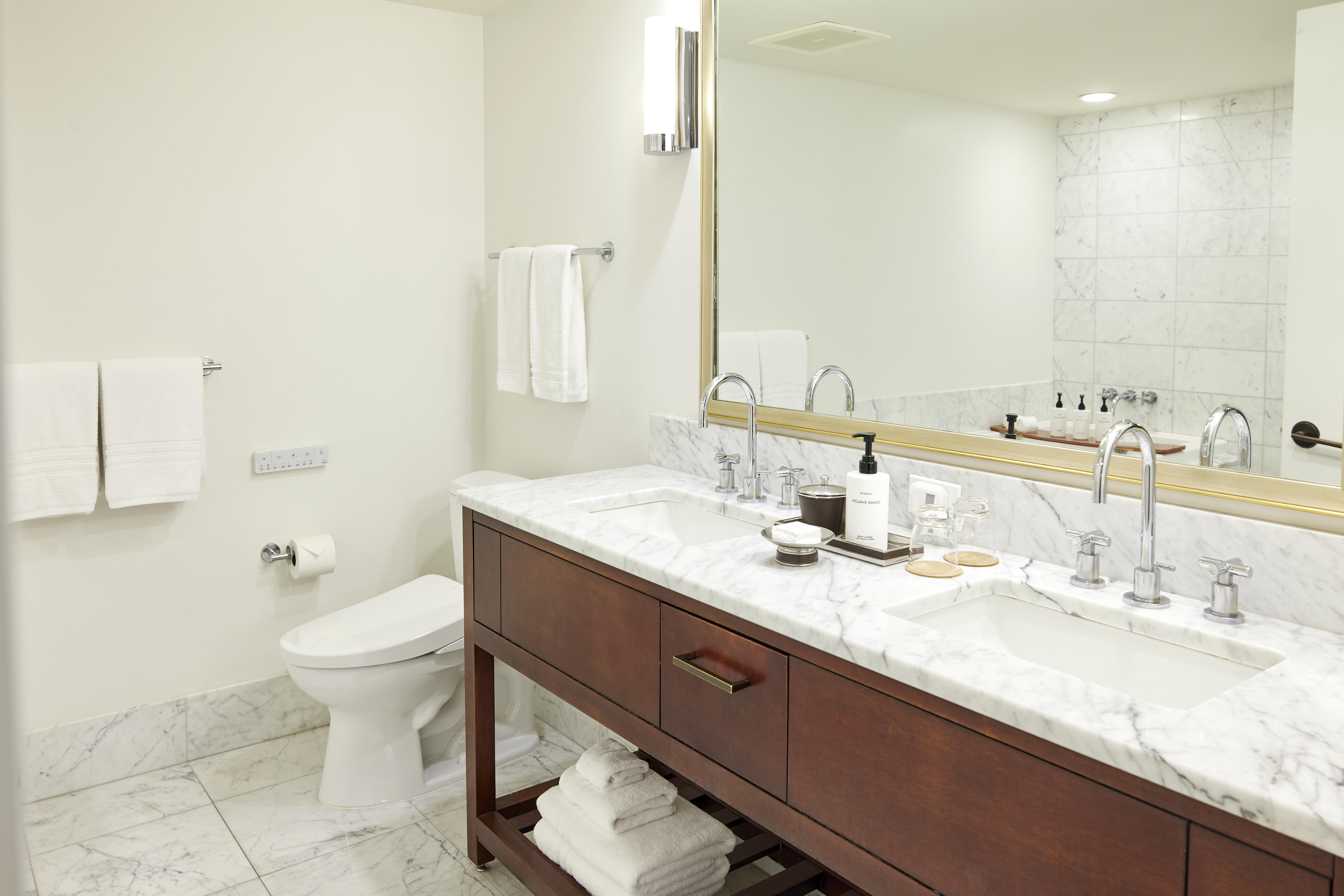 Ka La'I Waikiki Beach, Lxr Hotels & Resorts Хонолулу Екстериор снимка