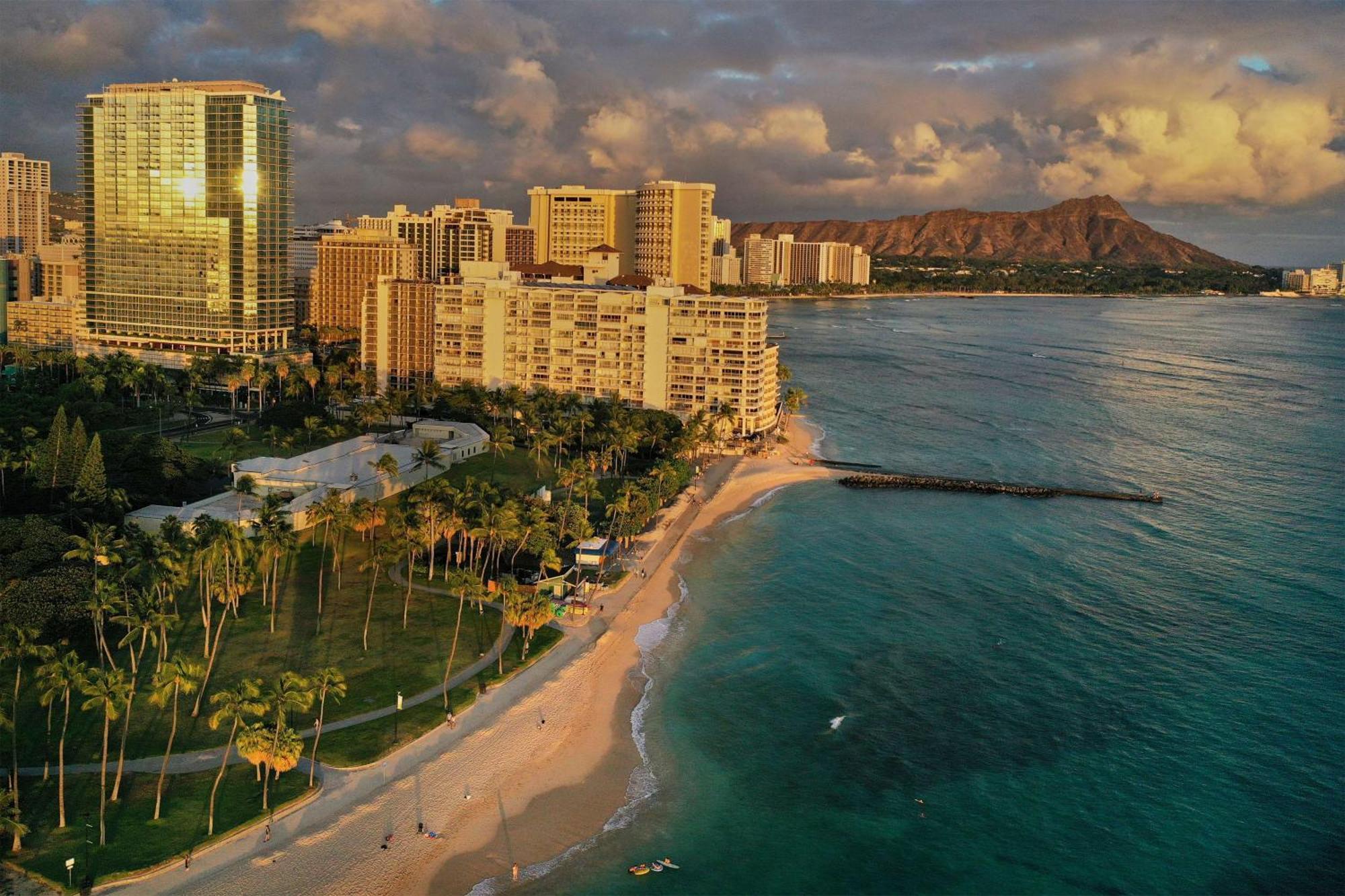 Ka La'I Waikiki Beach, Lxr Hotels & Resorts Хонолулу Екстериор снимка